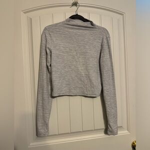 Crop Mock Neck Lululemon Top!